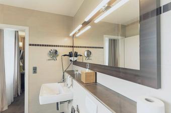 Hotel Sonneneck - Bathroom