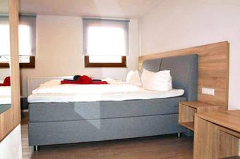 Gasthof zur Sonne - &Delta;&omega;&mu;ά&tau;&iota;&omicron;