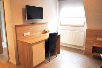 Gasthof zur Sonne - &Delta;&omega;&mu;ά&tau;&iota;&omicron;