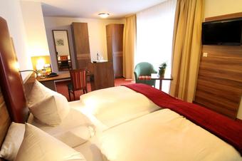 Hotel Restaurant Sonneck - Δωμάτιο