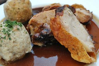 Gasthof und Metzgerei Schöne Aussicht - Εστιατόριο