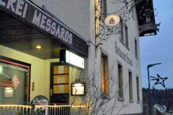 Hotel Strauss - Outside