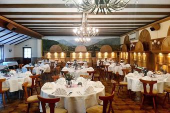 Hotel Gasthaus Zur Linde Diersburg - מסעדה