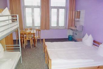 Pension Central - Room