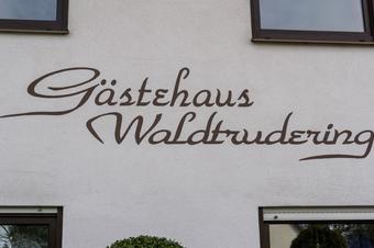 Gästehaus Waldtrudering - buitenkant