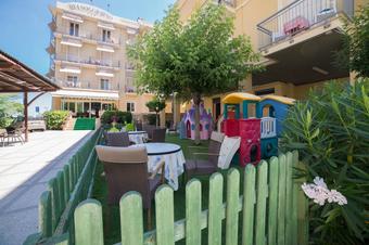 Hotel Belsoggiorno - Εξωτερική άποψη