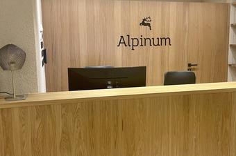 Residence - Hotel Alpinum - Rezeption