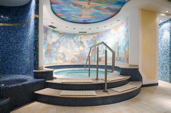 Hotel Goldener Adler - Swimming pool