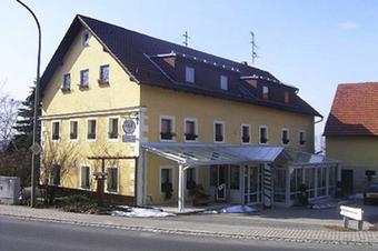 Gasthaus Zum Oschenberg - Вид снаружи
