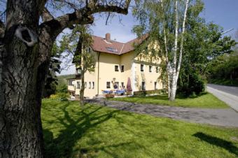 Gasthaus Zum Oschenberg - buitenkant