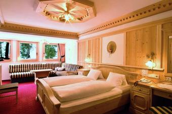 Hotel Schwarzenbach - Room