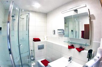 Hotel Almrausch - Bathroom