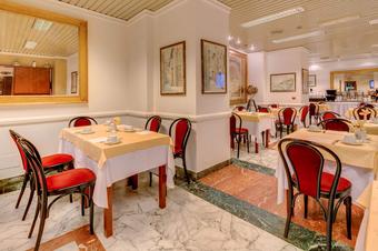 Hotel Roma - 早餐室