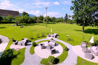 Hotel-Restaurant-Cafe Friedenseiche - Βεραντα