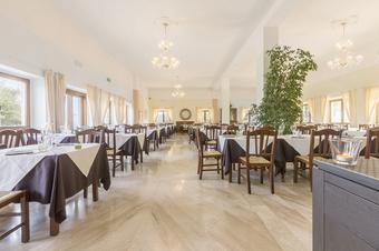 Hotel Ristorante Brancamaria - Restaurang