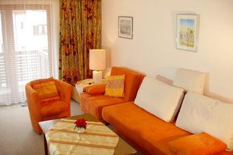 G&auml;stehaus zur F&auml;rbe Ferien-Appartements - Numuri