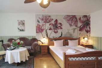 Kreuzerhof Hotel Garni - Tuba