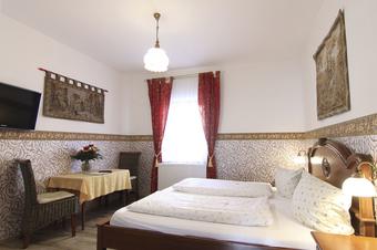 Kreuzerhof Hotel Garni - Tuba