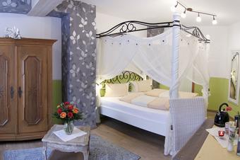 Kreuzerhof Hotel Garni - Tuba