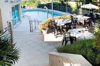 Hotel Sirolo - 花園
