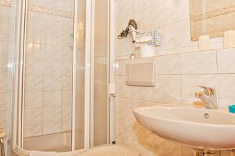 Pension Restner & Fewos Bauregger - Banyo