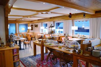 Hotel Silberfelsen - Sal&oacute;n para desayunos