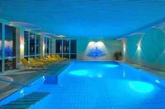 Hotel- und Schwarzwaldgasthof Ochsen - 游泳池