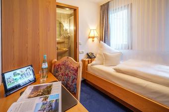 Hotel Altk&ouml;lnischer Hof - Zimmer