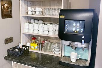 Hotel am Westend - Αίθουσα πρωϊνού