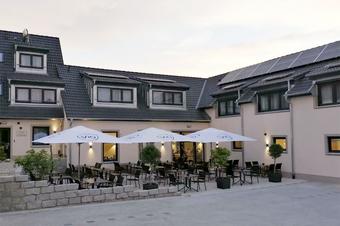 Hotel Landgasthof Niebler - Terrasse