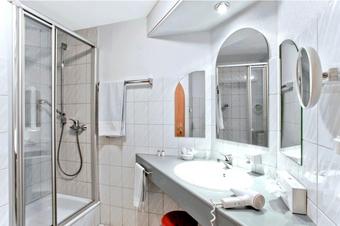 Landgasthaus-Hotel Maien - Ванная комната