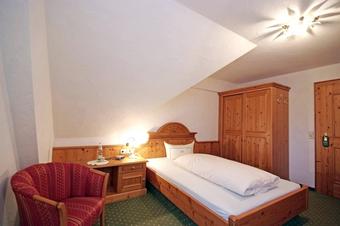 Hotel-Gasthof Jägerhaus - Chambre