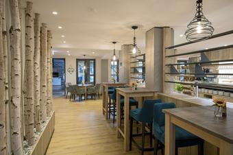 Hotel Früchtl - Αίθουσα πρωϊνού