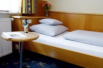 Hotel Eberbacher Hof - Chambre