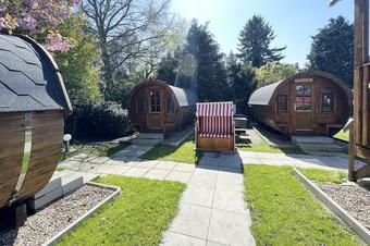 Hotel Columbus & Glamping - Trädgård