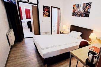 Hotel Columbus & Glamping - Rum