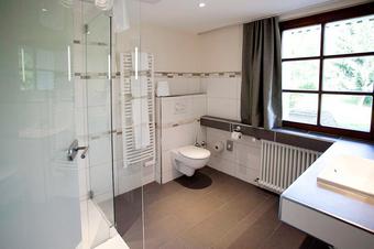 Hotel Adler B&auml;rental - Banyo