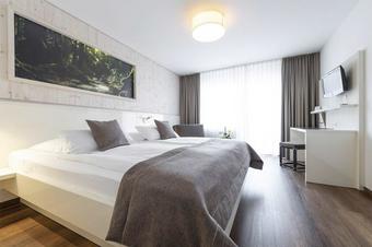 Weinstadt-Hotel - Chambre