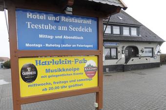 Hotel und Restaurant Teestube am Seedeich & Harlekin-Pub - Exteriör