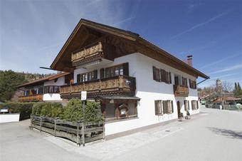 Ferienwohnungen Haus Werdenfels - Udenfor