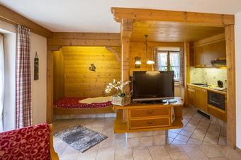 Ferienwohnungen Haus Werdenfels - Værelse