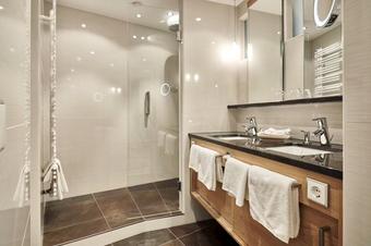 Hotel Reppert - Bathroom