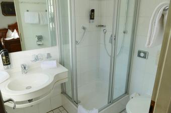 Hotel Zum Schwarzen Ross - Ванная комната