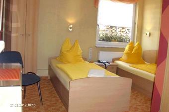 Hotel Pension Balkan - Chambre