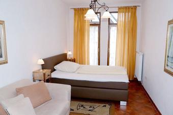 Hotel Zum Alten Wasserrad - Room