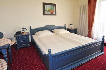 Hotel Knorre - 房间