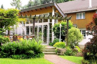 Land-gut-Hotel Zur Lochmühle - Jardim