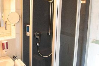 Hotel Pommernland - Bathroom