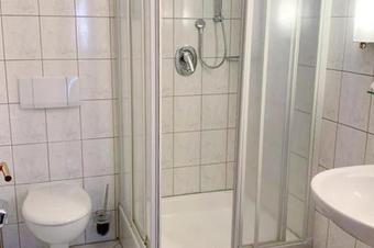 Hotel Eschenbach - Bathroom