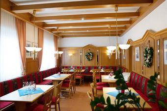 Hotel Gasthof Jägerhof - מסעדה